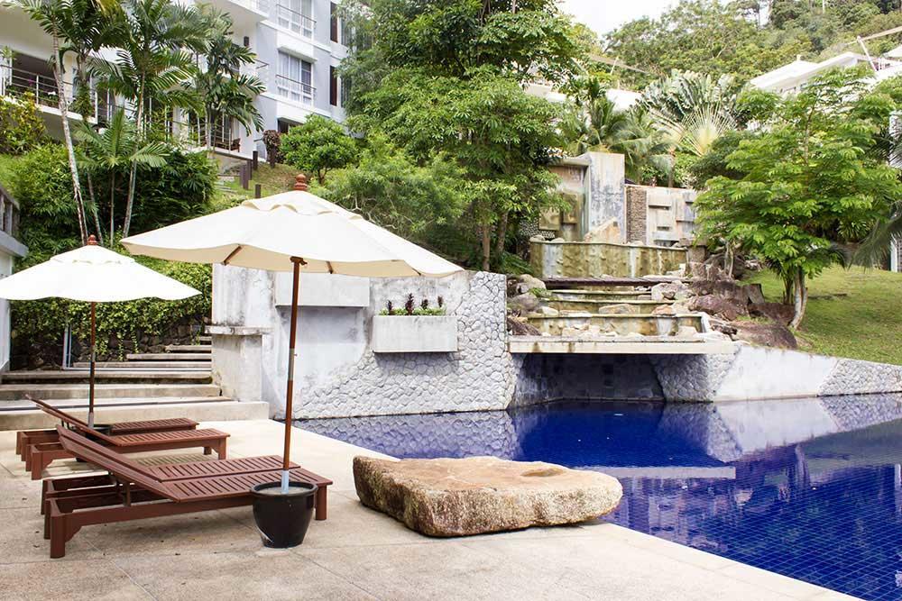Kamala Hills Serviced Apartments エクステリア 写真